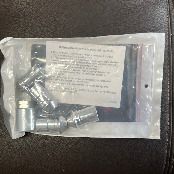 Automobile Wheel Rim Tire Lug Locks - Picture 1 of 2